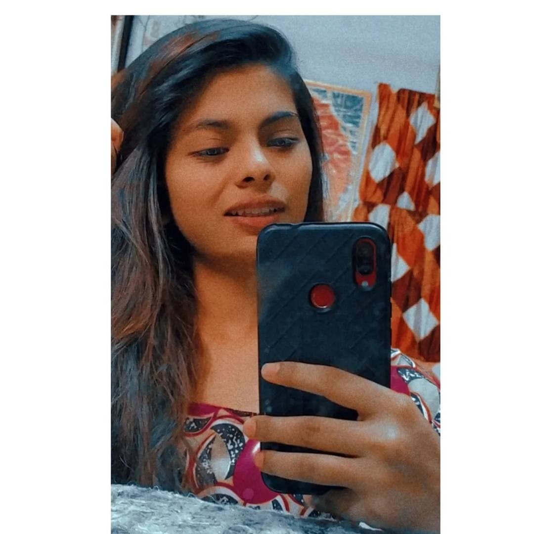 Riya, a mirror portrait
